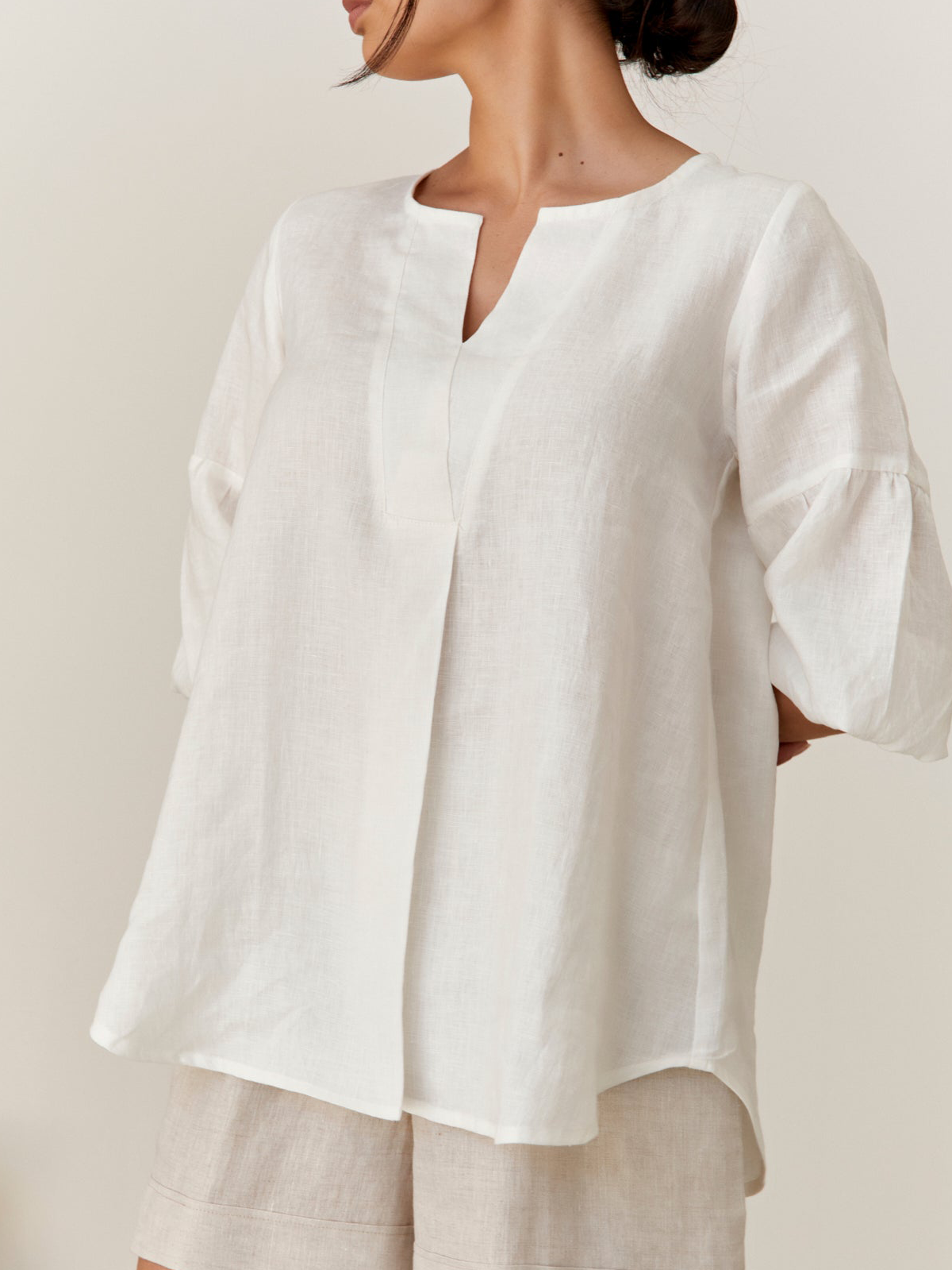 Cotton And Linen Notched Plain Half Sleeve Blouse Cotton And Linen Notched Plain Half Sleeve Blouse