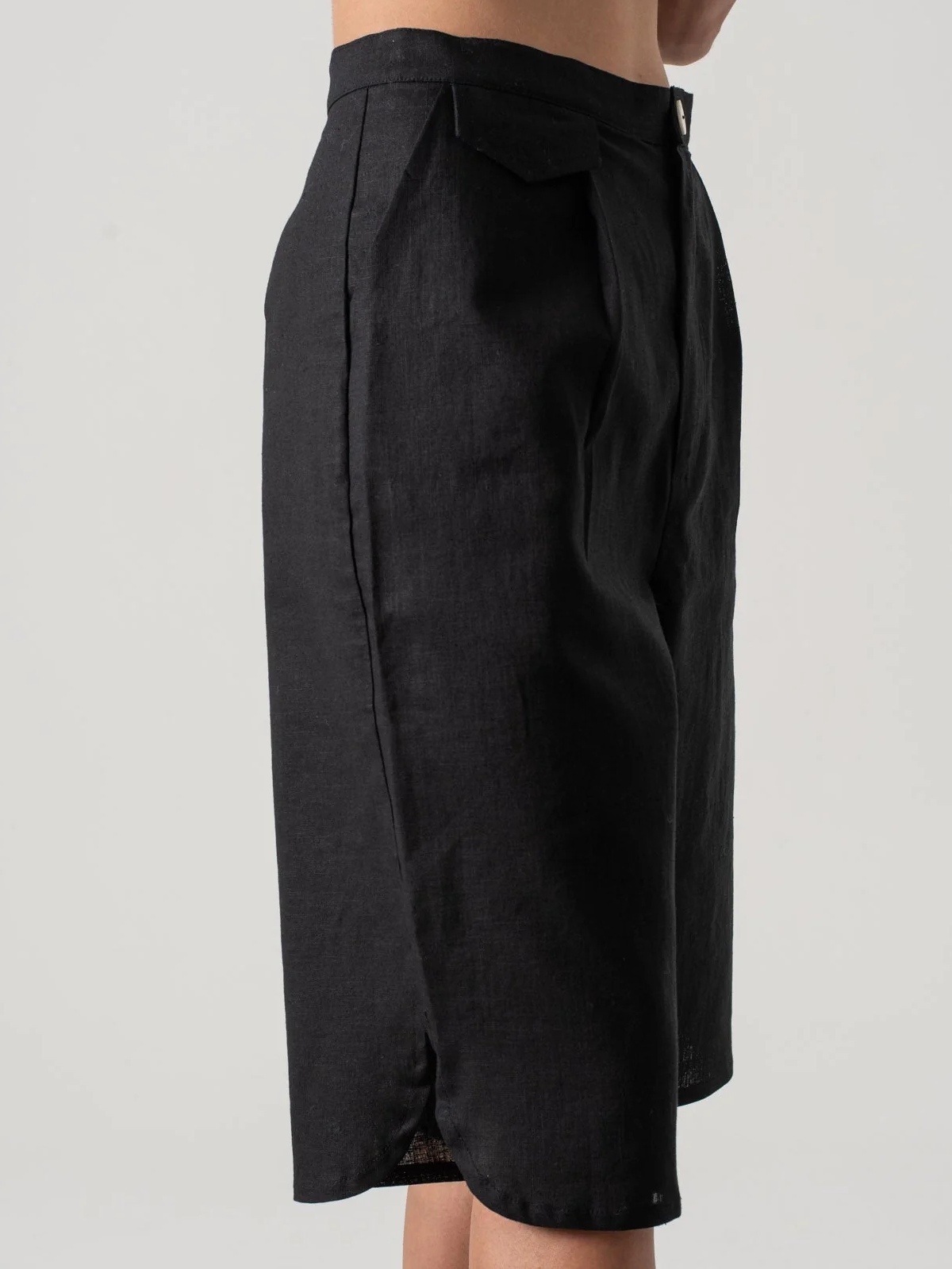 Linen Plain Pocket Design Shorts Linen Plain Pocket Design Shorts