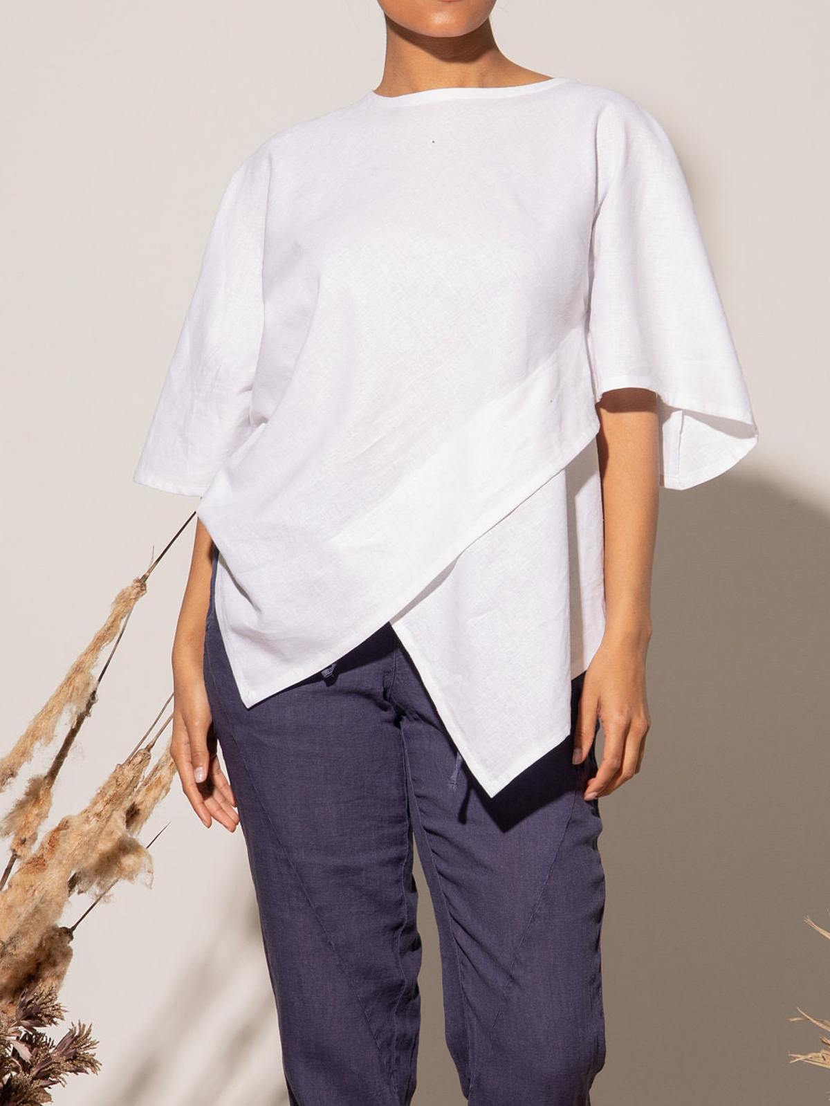 Cotton And Linen Crew Neck Irregular Hem Short Sleeve T-Shirt Cotton And Linen Crew Neck Irregular Hem Short Sleeve T-Shirt