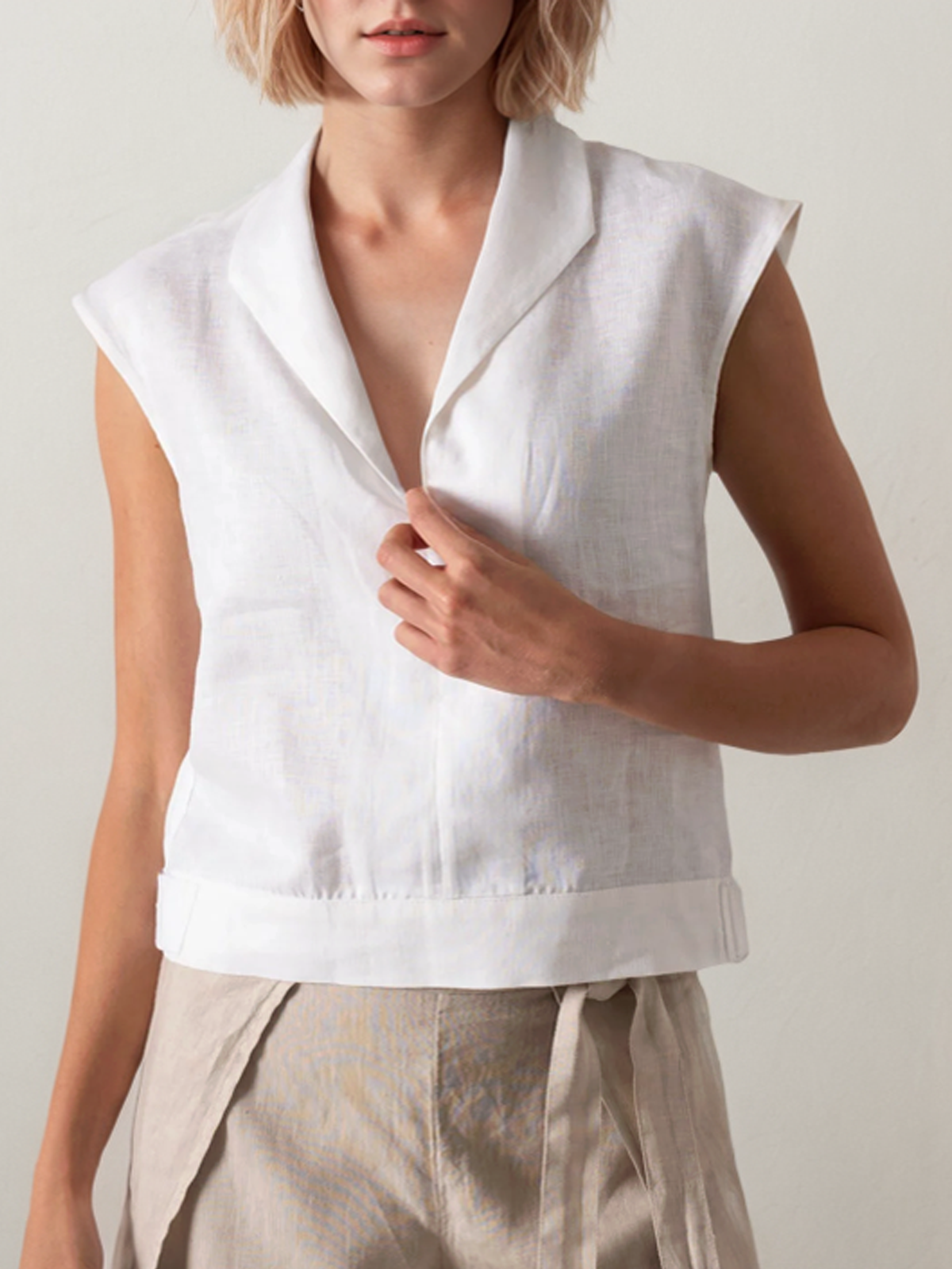 Linen V-neck Plain Sleeveless Tank Top